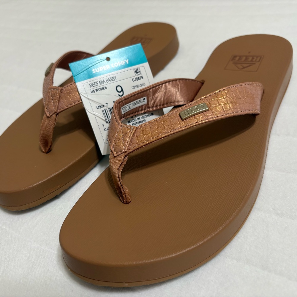 Reef Copper Metallic Thong Sandals